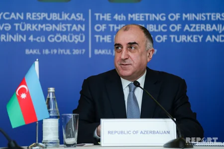 Bakıda Azərbaycan, Türkiyə və Türkmənistan XİN başçılarının görüşü başlayıb