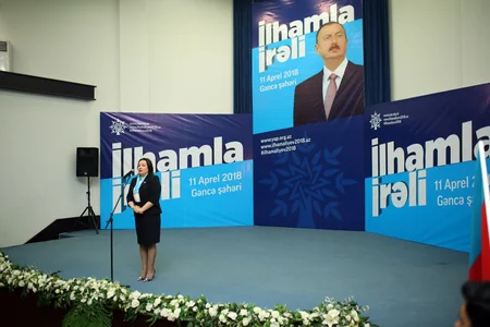 Gəncədə YAP-ın prezidentliyə namizədinin təbliğat-təşviqat kampaniyası çərçivəsində seçicilərlə görüş keçirilib - VİDEO