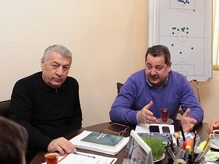 Robert Prosineçki AFFA Məşqçilər Komitəsinin üzvləri ilə görüşüb
