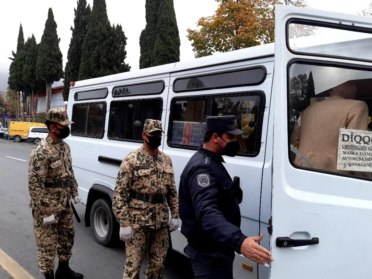Polis Şəkidə karantin rejiminə nəzarət edir