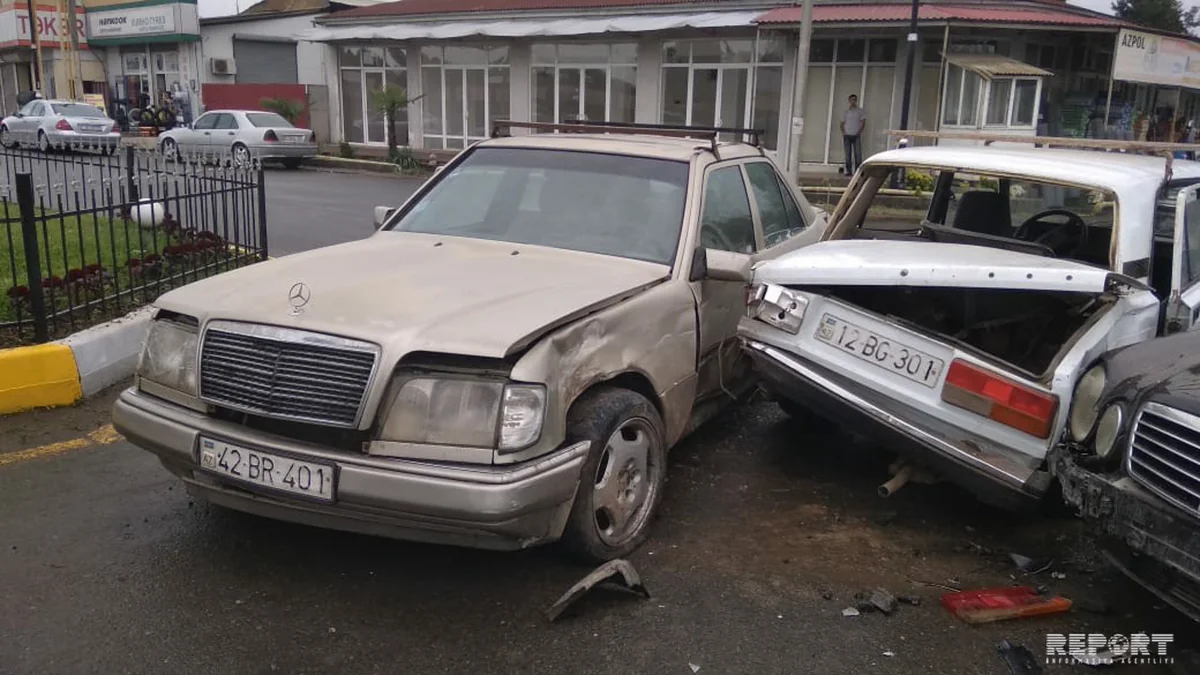 Цепная авария в Лянкяране, пострадали 3 человека
