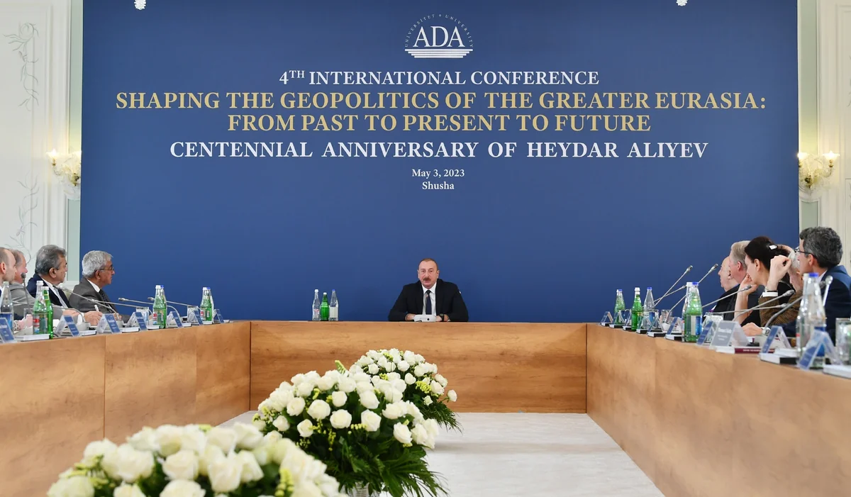 Президент: Армяне упустят шанс, если будут затягивать переговорный процесс