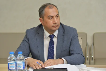 Dörd ölkənin nümayəndələri nəqliyyat və logistika məsələlərini müzakirə etdilər