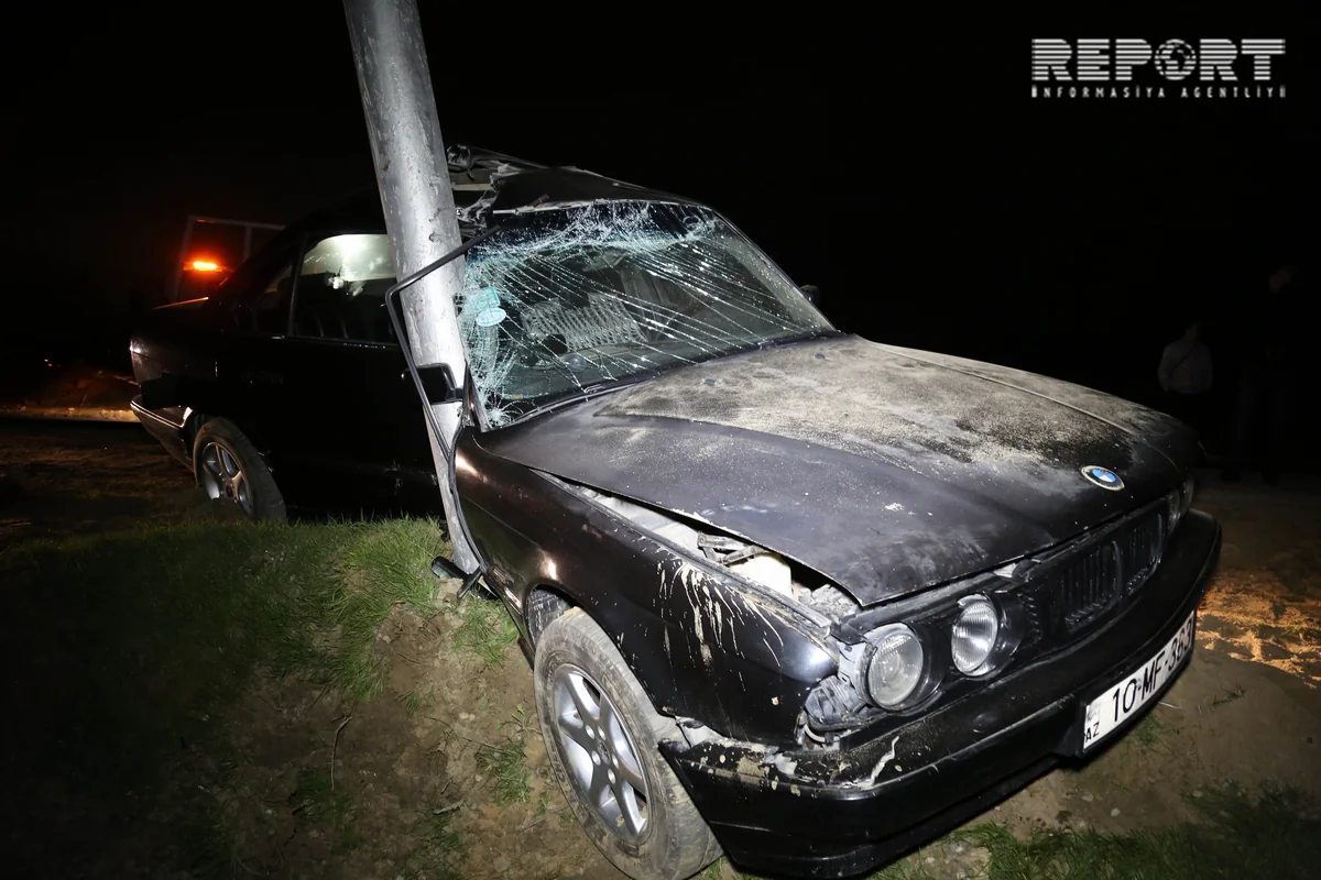 Водитель BMW оставил без света целый городок на Абшероне - ФОТО