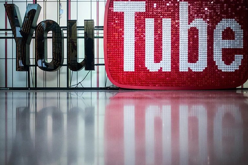 YouTube onilliyin ən məşhur kliplərinin adlarını açıqlayıb