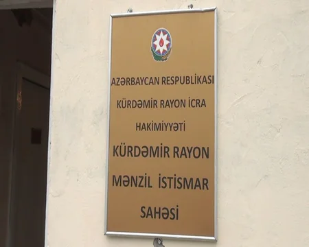 Kürdəmirdə yaşayış binasına qrunt suları dolub, antisanitar vəziyyət yaranıb