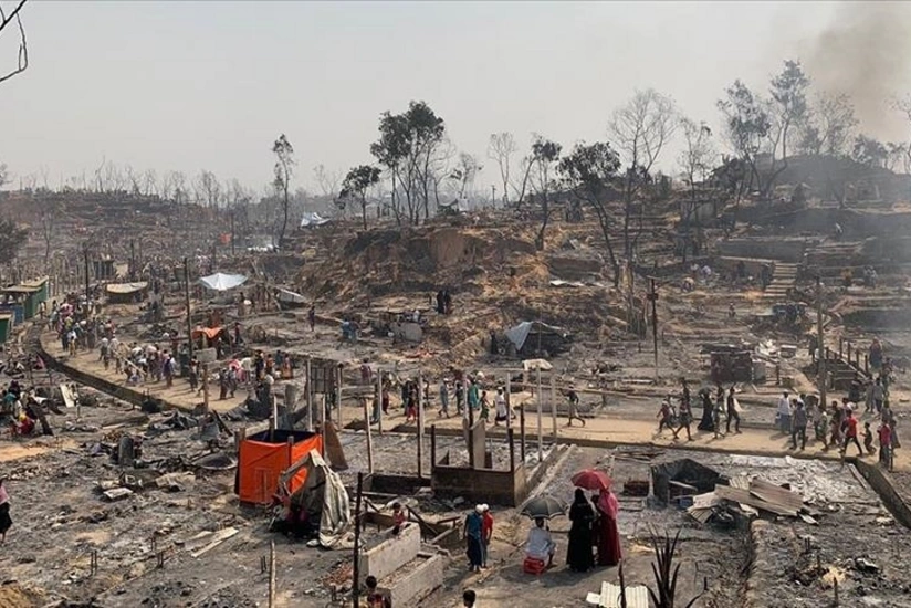 Rohingya camp fire leaves 15 dead, 400 missing