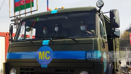 По дороге Ханкенди-Лачын беспрепятственно проехали автомобили миротворцев