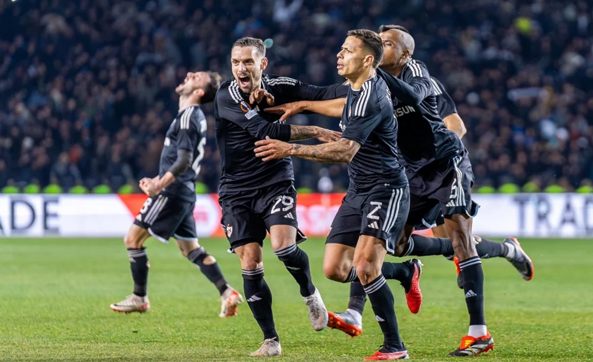 Qarabağın iki aparıcı futbolçusu Dinamo ilə matçları buraxacaq
