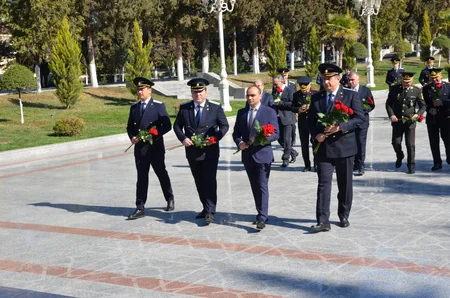 Kürdəmirdə Heydər Əliyevin 100 illik yubileyinə həsr olunan konfrans keçirilib