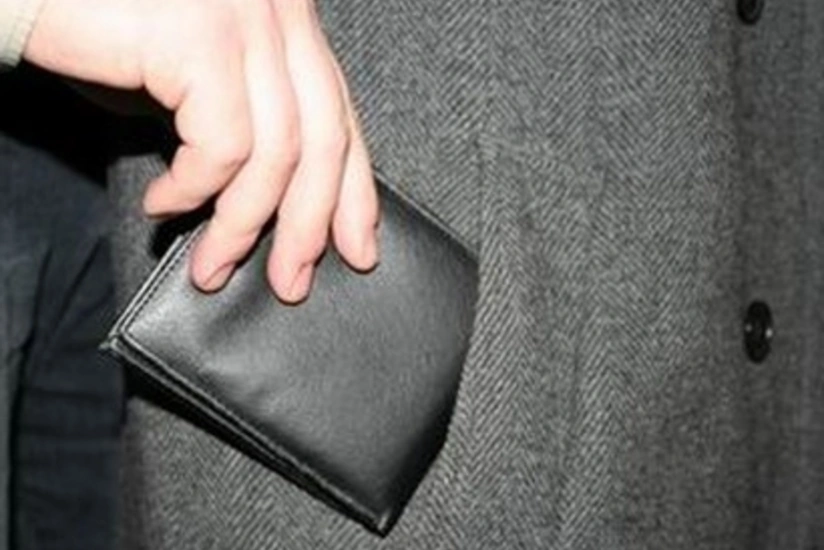 Azərbaycanda cibgirlik edən 67 yaşlı qadın tutulub