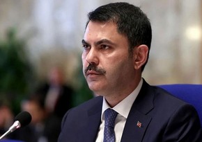 Türkiyəli nazir: Zəlzələdən zərər çəkmiş qardaşlarımıza verdiyimiz sözləri yerinə yetirməyə davam edəcəyik