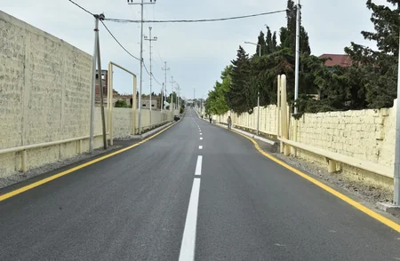 Президент Ильхам Алиев посетил поселок Нардаран