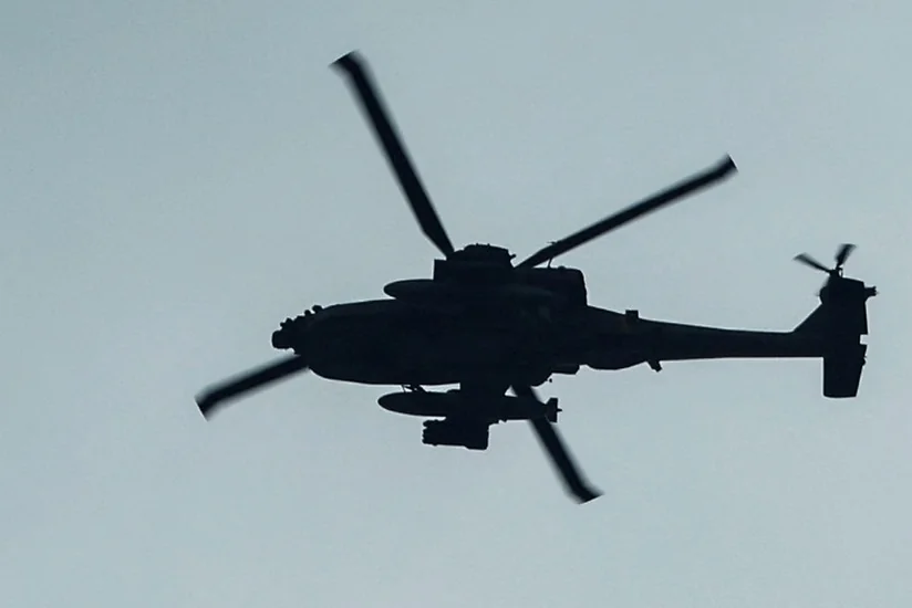 Israeli helicopter destroys militants crossing border