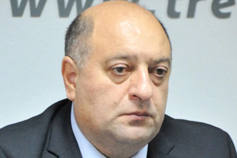 Milli Məclisin deputatı Qırğızıstanda referendumu müşahidə edəcək