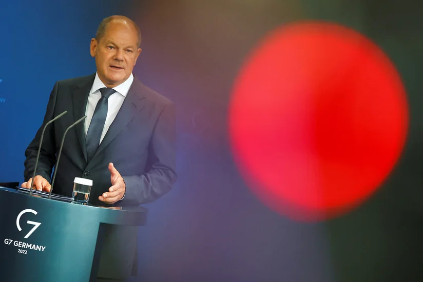 Almaniya kansleri: “Qərbin Rusiyaya qarşı sanksiyaları effektiv və düzgündür”