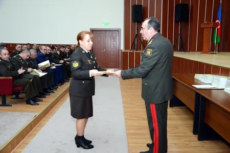 Azərbaycanda 500 nəfərə yaxın hərbçi ailəsi daimi mənzillə təmin olunub
