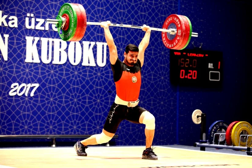 Kənan Əliquliyev ağır atletika üzrə Azərbaycan Kubokunda 77 kq çəki üzrə birinci yerə çıxıb