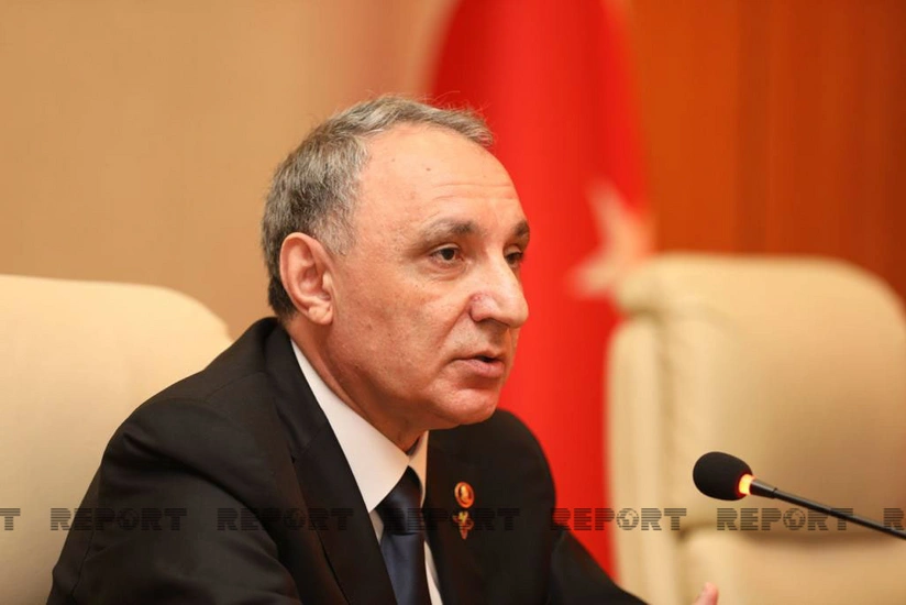 Baş prokuror Füzulidə Şəhidlər abidəsini ziyarət edib