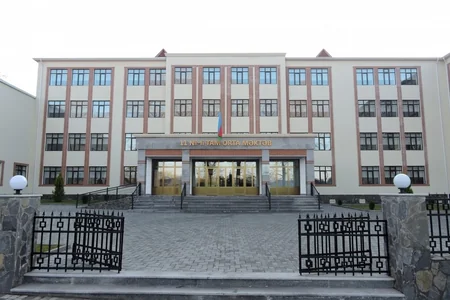Təhsil naziri Şəkidə məktəb açılışında iştirak edib