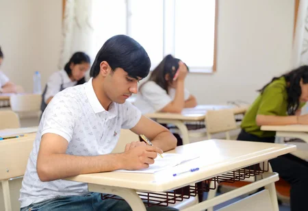 Bu gün 54 mindən çox abituriyent üçün imtahan keçirilib - YENİLƏNİB