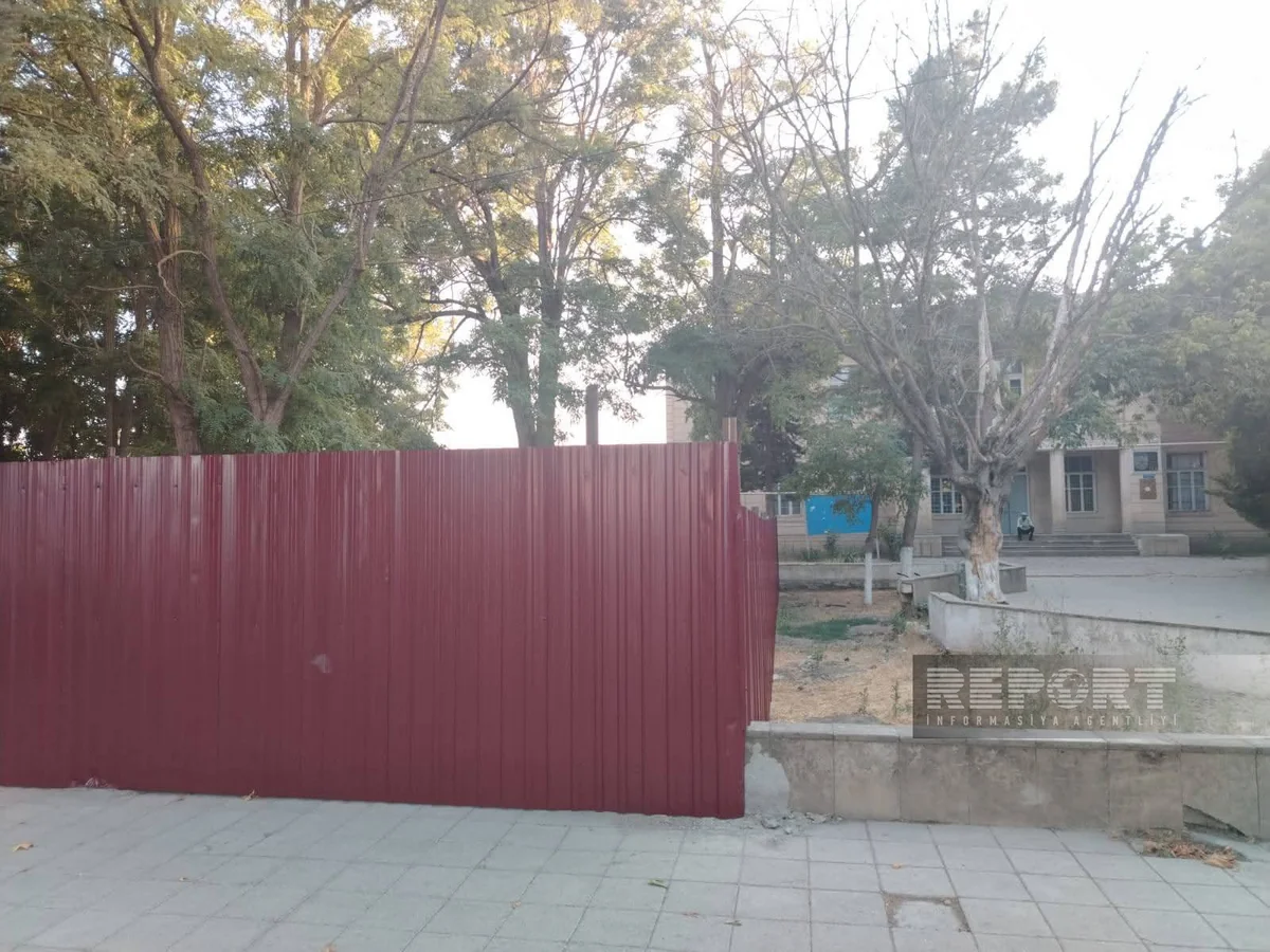 Xaçmazda sakinlər parkın hasarlanmasından narazıdır, rəsmilər vəziyyətin nəzarət altında olduğunu deyir