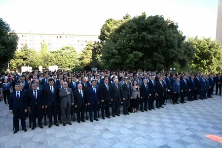 Azərbaycan Əmək və Sosial Münasibətlər Akademiyasında “Məzun günü” keçirilib