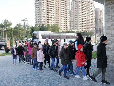 Heydər Əliyev Fondu uşaq evlərinin sakinləri üçün əyləncə proqramı təşkil edib