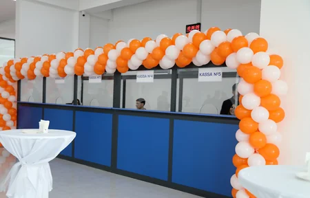 “Abşeron” Ticarət Mərkəzinin ərazisində avtovağzal xidməti təşkil edilib - YENİLƏNİB