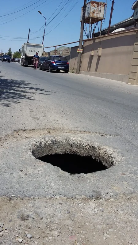 Bakıda 4 kanalizasiya quyusunun və siyirtmə kamerasının qapaqları oğurlanıb