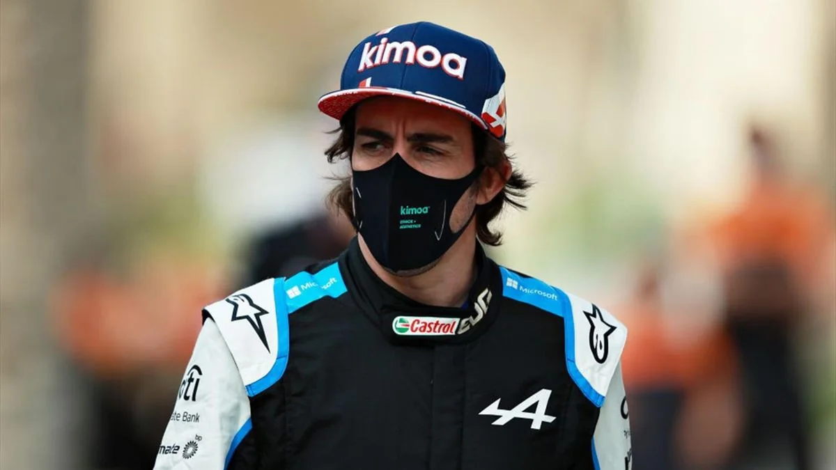 Formula 1 komandası 41 yaşlı pilota yeni müqavilə təklif edir