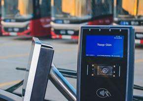 AYNA: İctimai nəqliyyatda gediş haqqının QR ödənilməsində yaranan çətinliklər aradan qaldırılıb