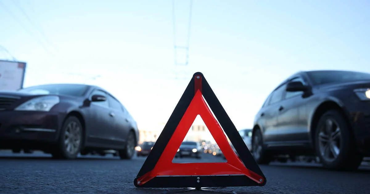 Hacıqabulda iki avtomobil toqquşub, altı nəfər xəsarət alıb