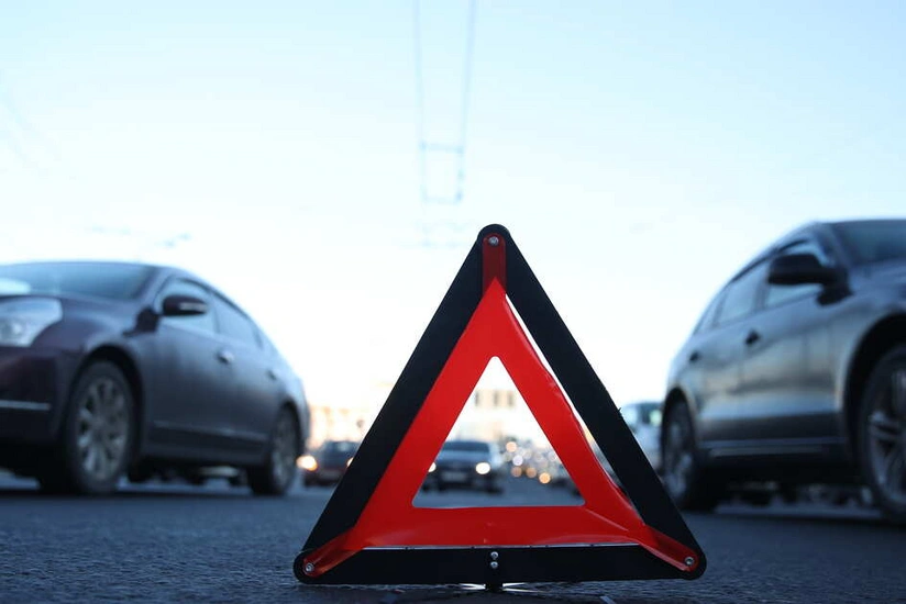 Hacıqabulda iki avtomobil toqquşub, altı nəfər xəsarət alıb