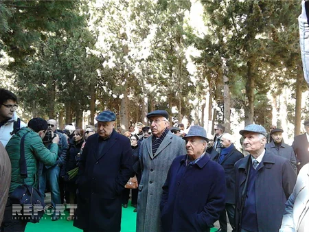 Maqsud İbrahimbəyov I Fəxri xiyabanda dəfn edilib