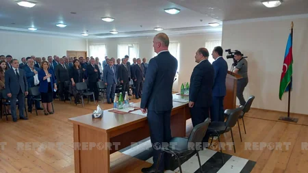 Lənkəran-Astara Regional Təhsil İdarəsinin rəhbəri kollektivə təqdim edilib