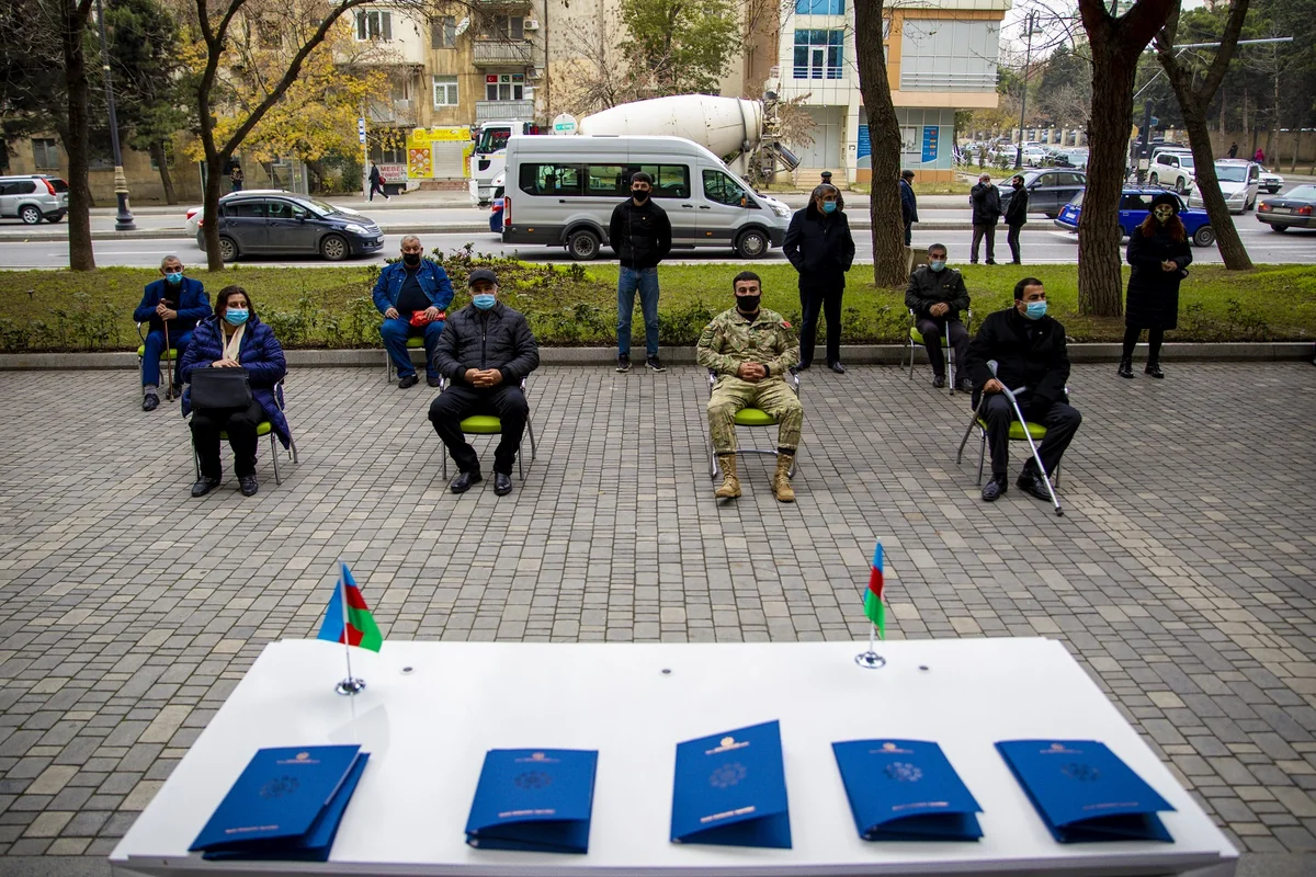 Qarabağ əlillərinə 40 avtomobil təqdim edilib