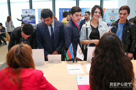 Bakıda “Karyerada ilk addım” devizi altında məşğulluq tədbiri keçirilib