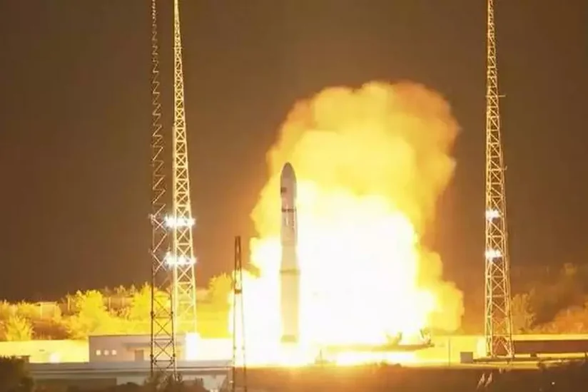 Китай успешно вывел на орбиту 10 спутников связи Geely-0