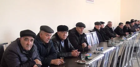 Naxçıvanda Türkiyədə zəlzələ nəticəsində həyatını itirənlərin xatirəsinə ehsan verilib