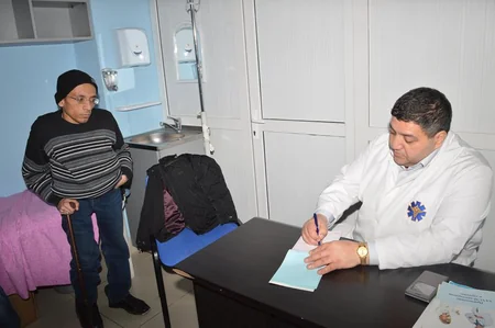 ​Bakıda 40 nəfərdən yuxarı əlil pulsuz tibbi müayinə olunub