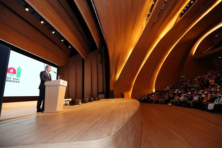 31-ci Beynəlxalq İnformatika Olimpiadasının bağlanış mərasimi keçirilib - FOTO