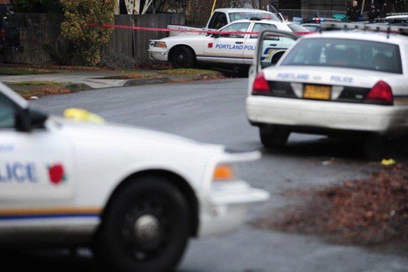 İtaliyada polis təqibindən qaçan sürücü qəza törədib, ölənlər var