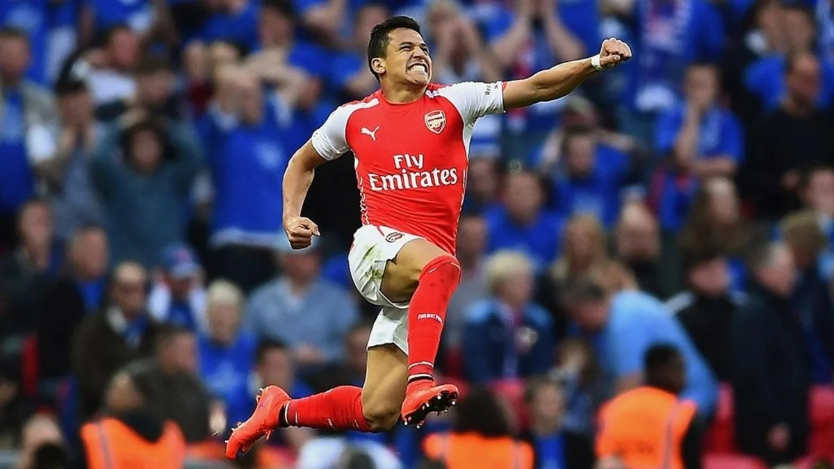 Arsenal London derbisində Tottenhemi məğlub edib - VİDEO