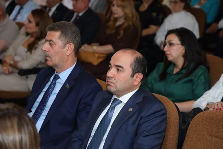 Ümumdünya Qaçqınlar Gününə həsr olunmuş beynəlxalq tədbir keçirilib