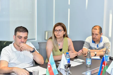 Mahir Məmmədov Bakıda, regionlarda və xaricdə yaşayan azərbaycanlı məşqçilərlə görüşüb