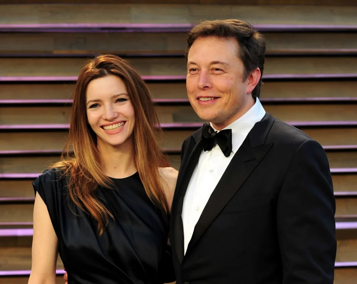İlon Mask: “Bəşəriyyətin aclıqdan xilası üçün “Tesla”nın səhmlərini satmağa hazıram”