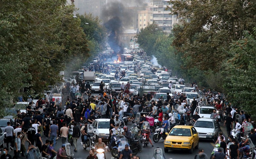 Expert: Iran violating international law both towards its own people and people of Ukraine