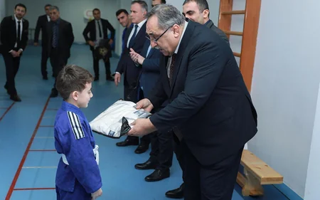 Kaspi Liseyinin Ağ şəhər filialında cüdo zalının açılışı olub