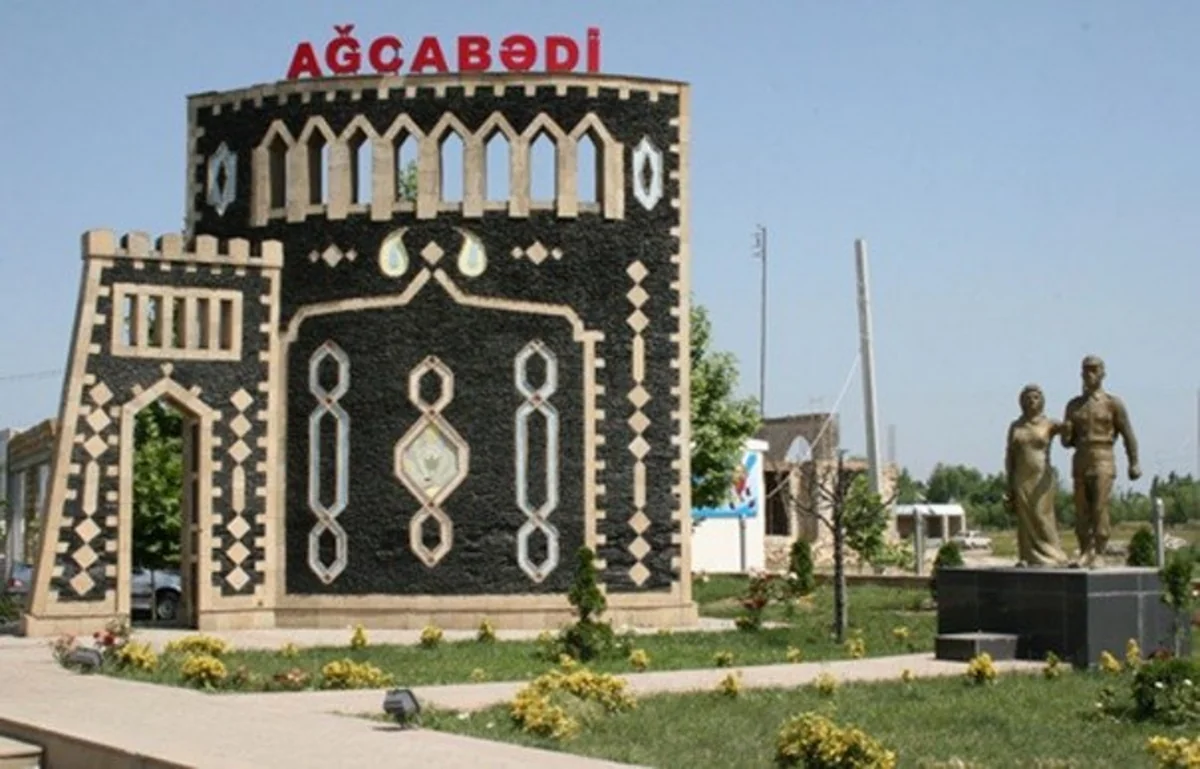 Ağcabədidə idarə rəisi işdən çıxarılıb